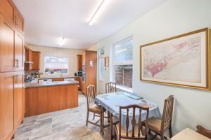 Photo 19- click for photo gallery